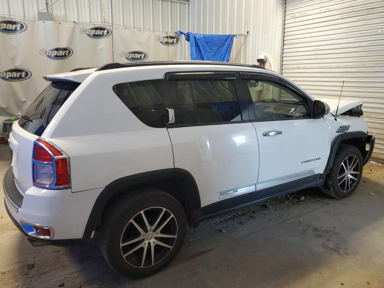 2012 Jeep Compass Sport - Фото 3