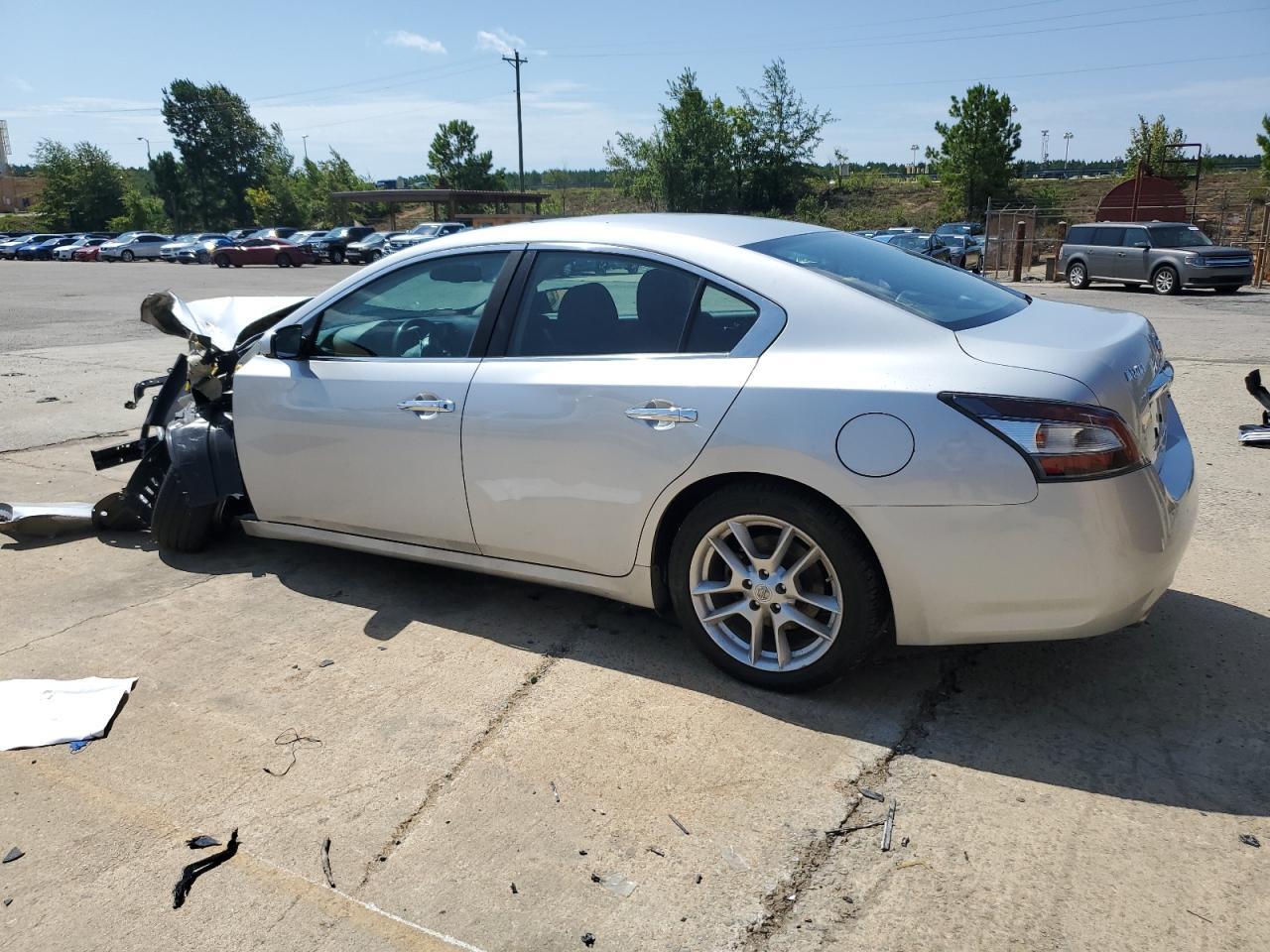 2012 Nissan Maxima S - Image 2