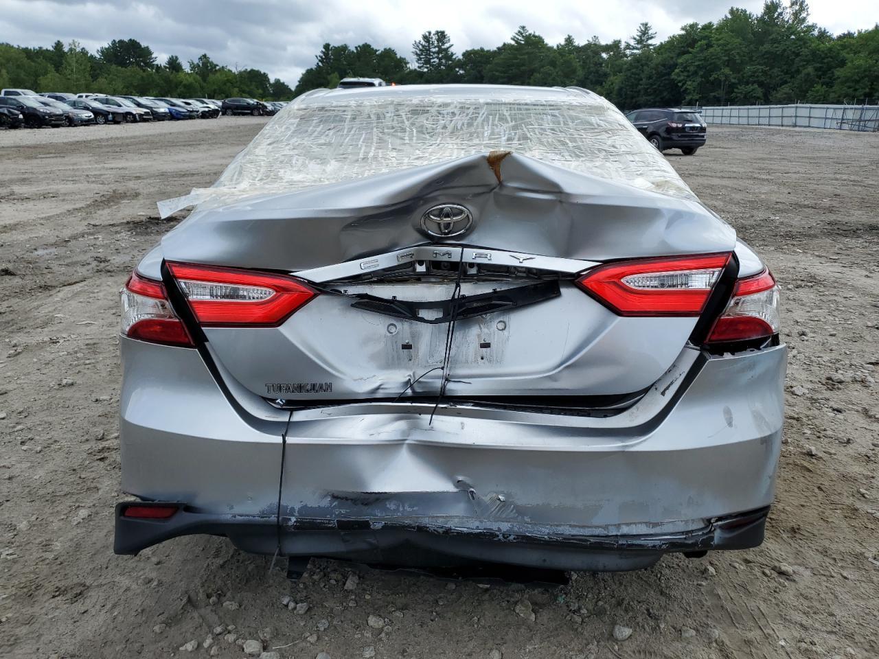 2018 Toyota Camry L - Фото 6