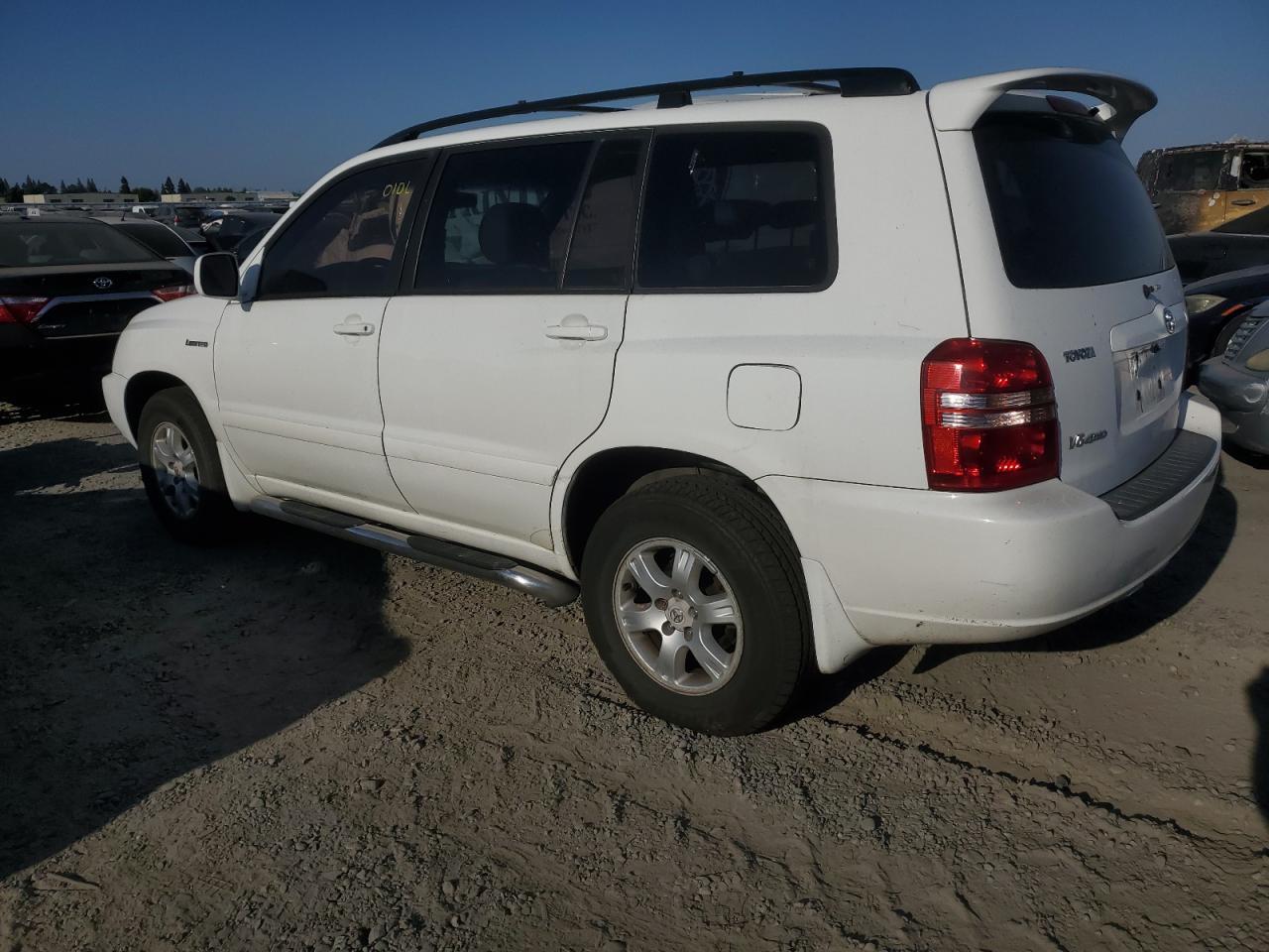 2001 Toyota Highlander - Image 2