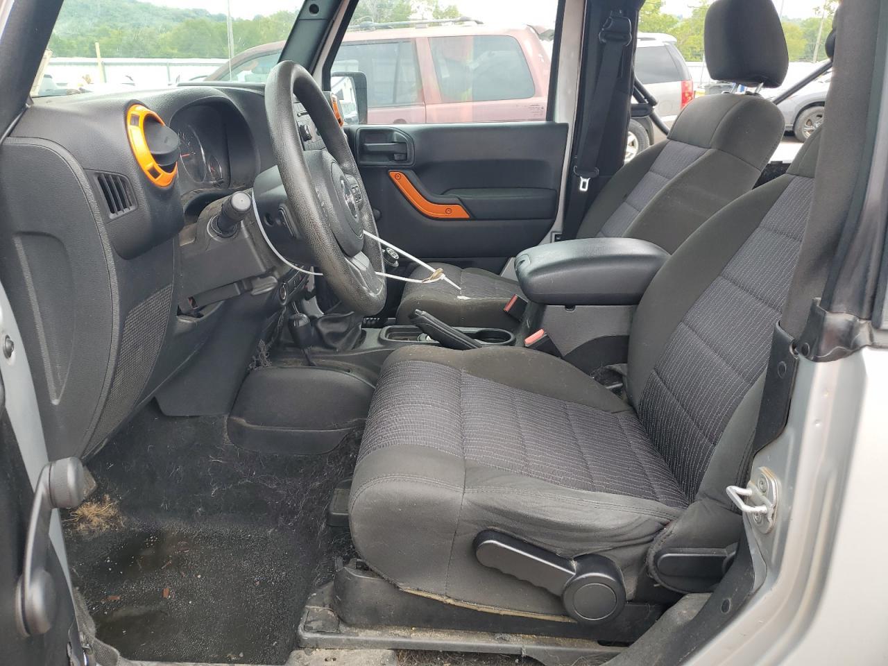 2012 Jeep Wrangler Sport - Фото 7