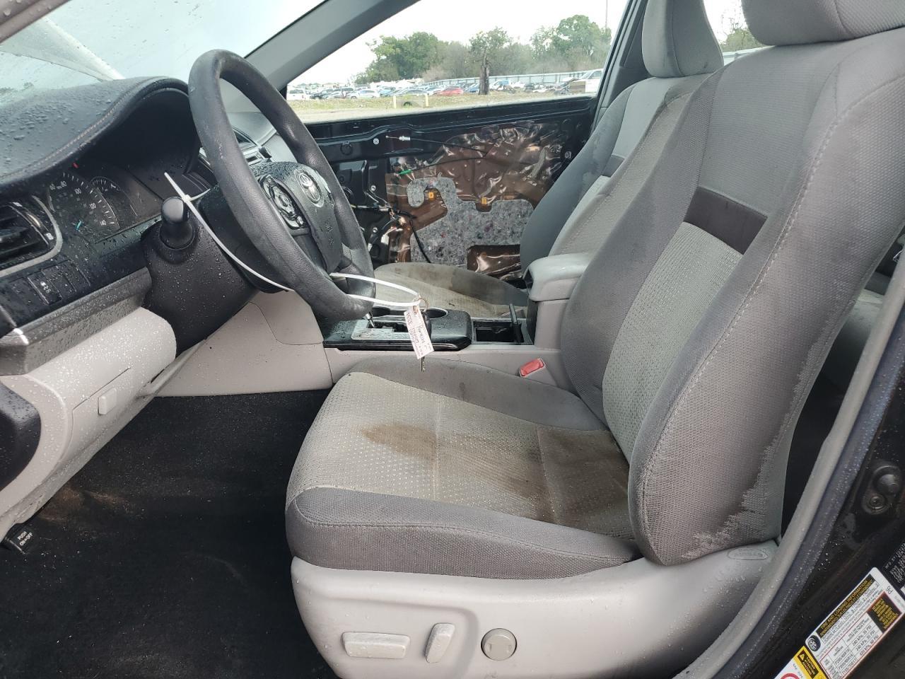 2014 Toyota Camry L - Фото 7
