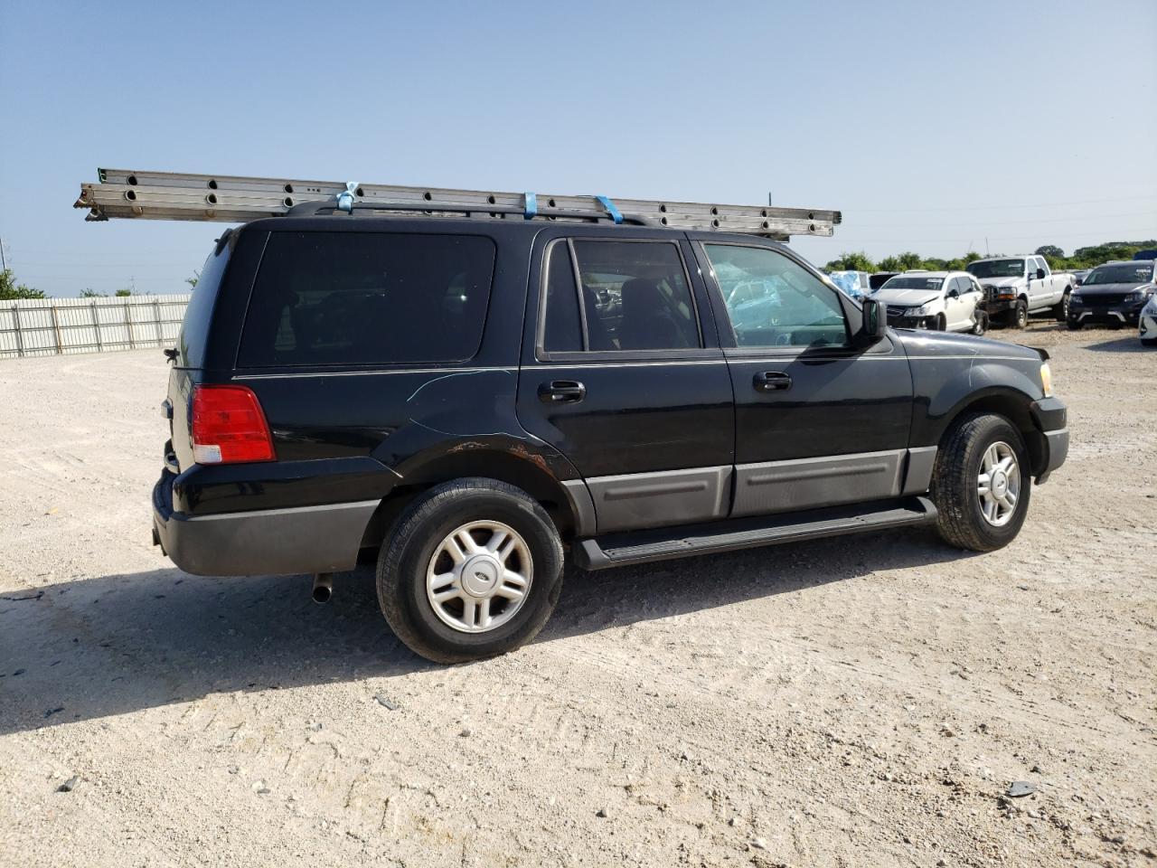 2005 Ford Expedition Xlt - Image 3