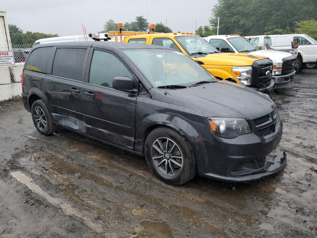 2017 Dodge Grand Caravan Se - Фото 4