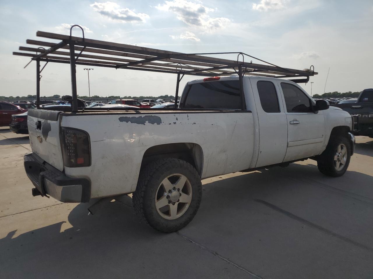 2007 Chevrolet Silverado C2500 Heavy Duty - Фото 3