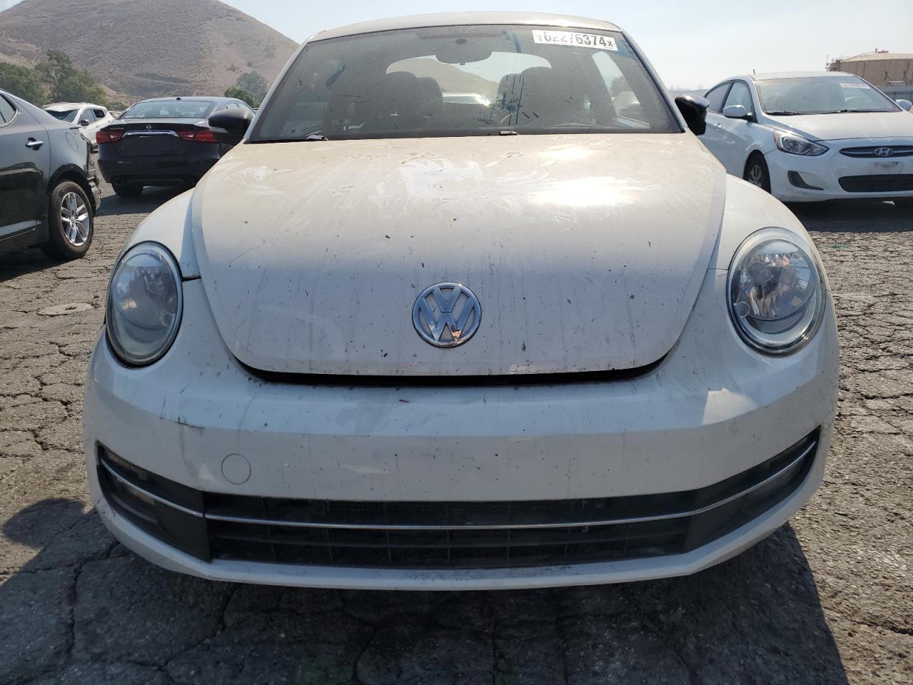 2012 Volkswagen Beetle Turbo - Фото 5