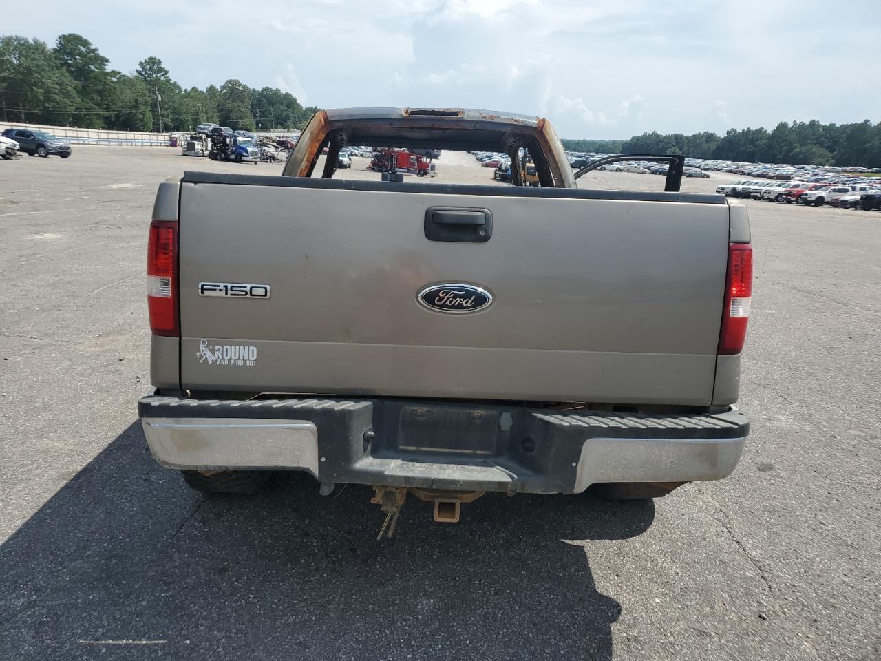2004 Ford F150 - Image 6