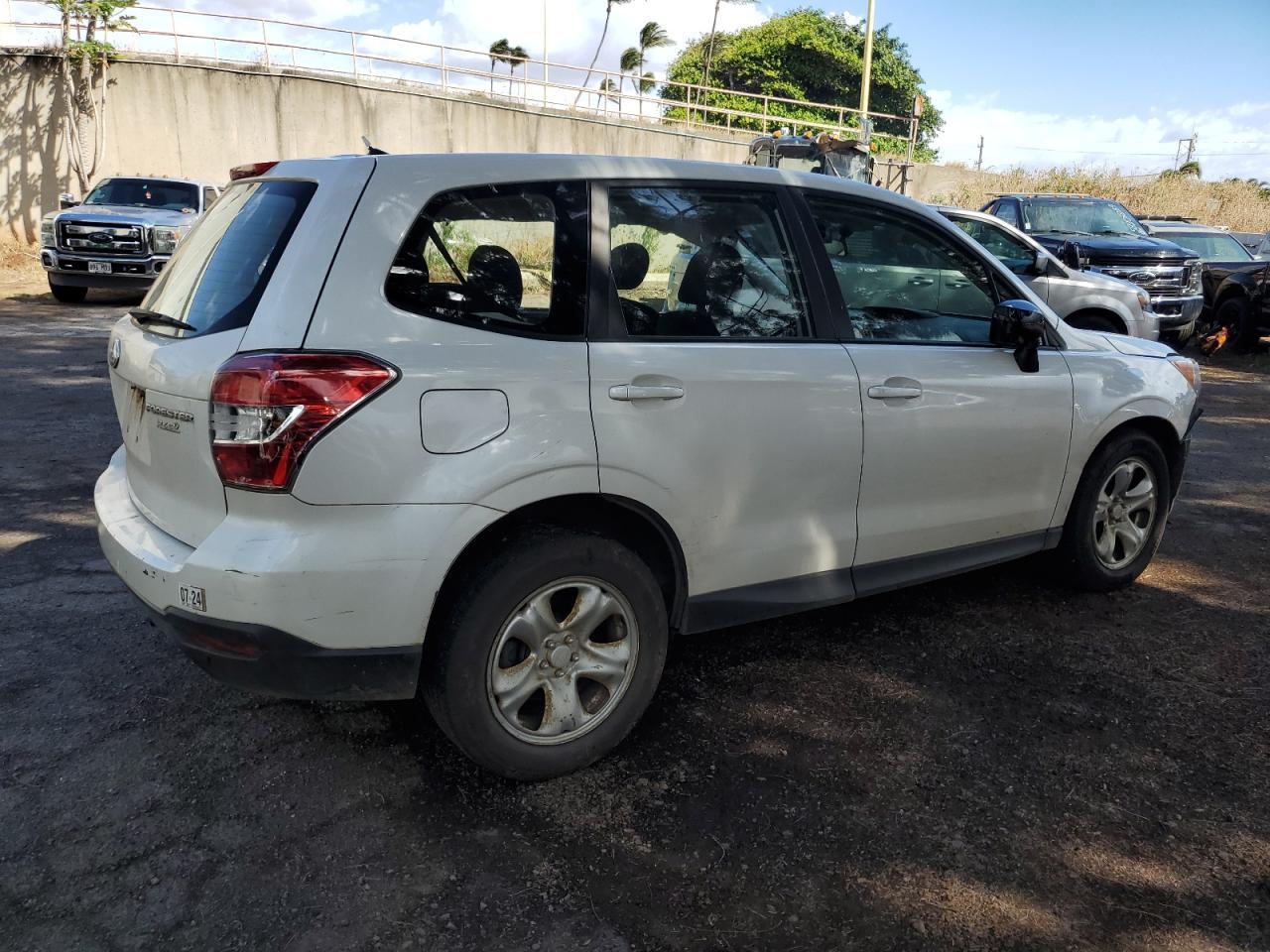 2014 Subaru Forester 2.5I - Image 3