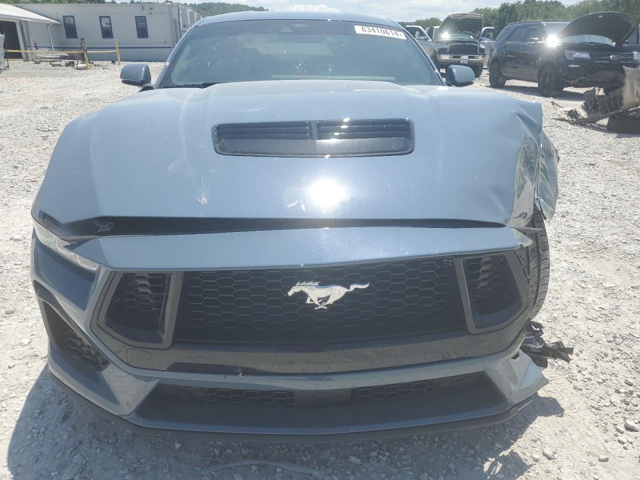 2024 Ford Mustang Gt - Фото 5