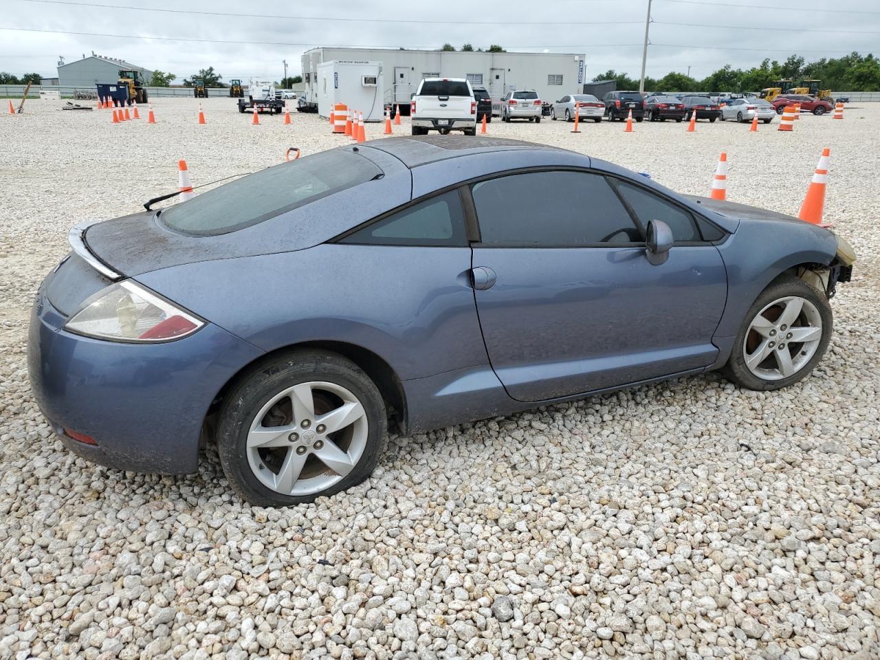 2007 Mitsubishi Eclipse Gs - Image 3