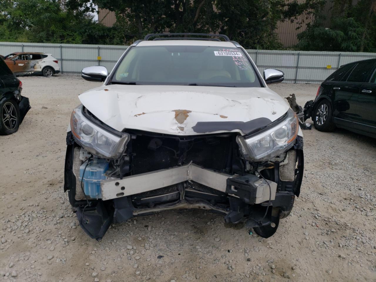 2016 Toyota Highlander Xle - Image 5