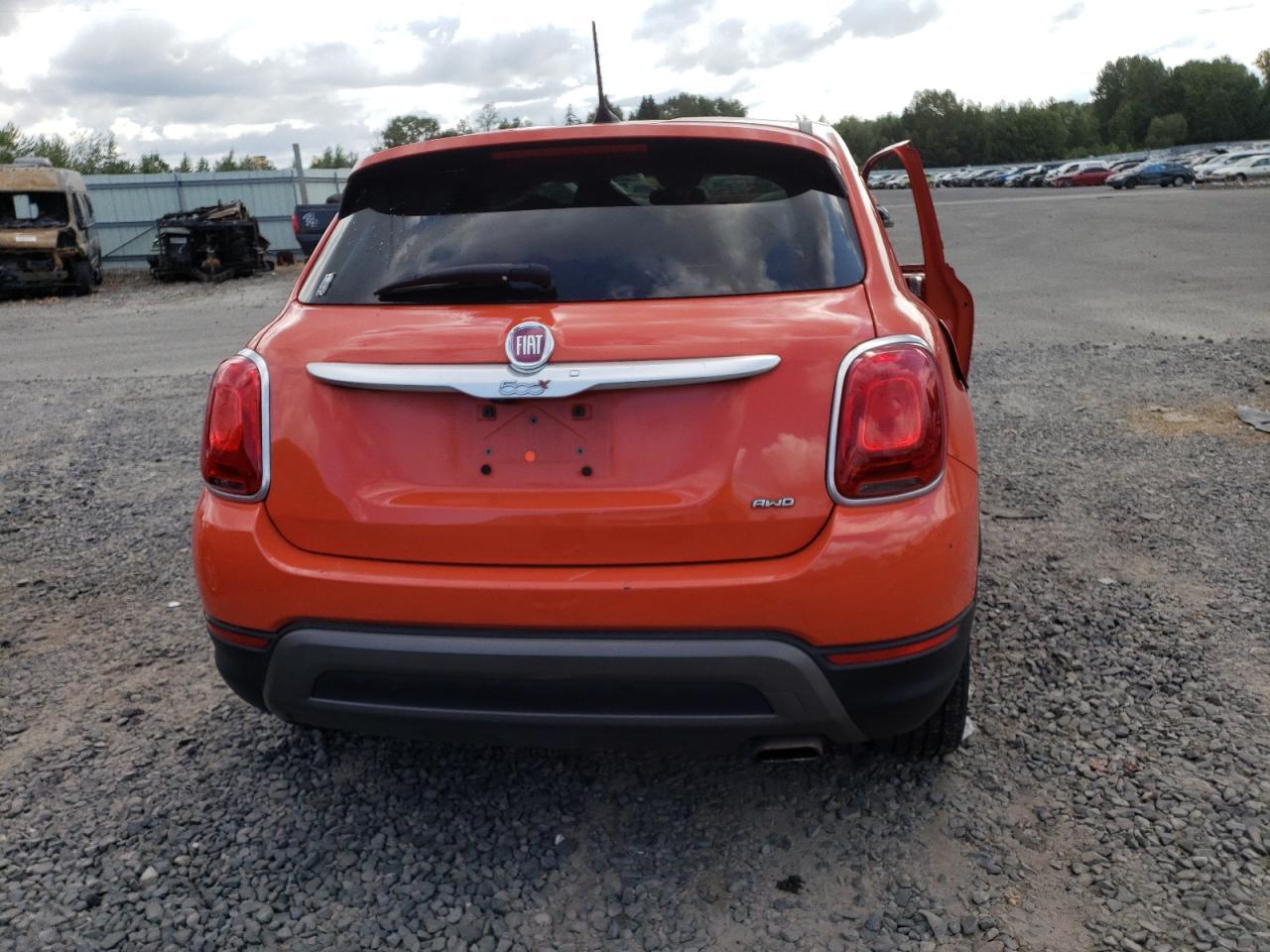 2018 Fiat 500X Trekking - Image 6