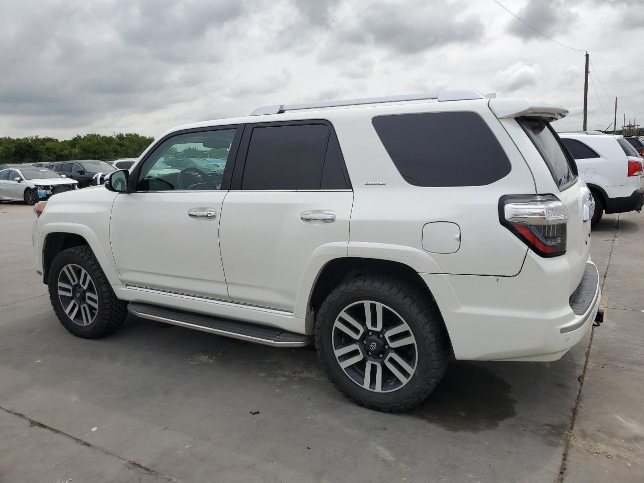 2017 Toyota 4Runner Sr5 - Фото 2