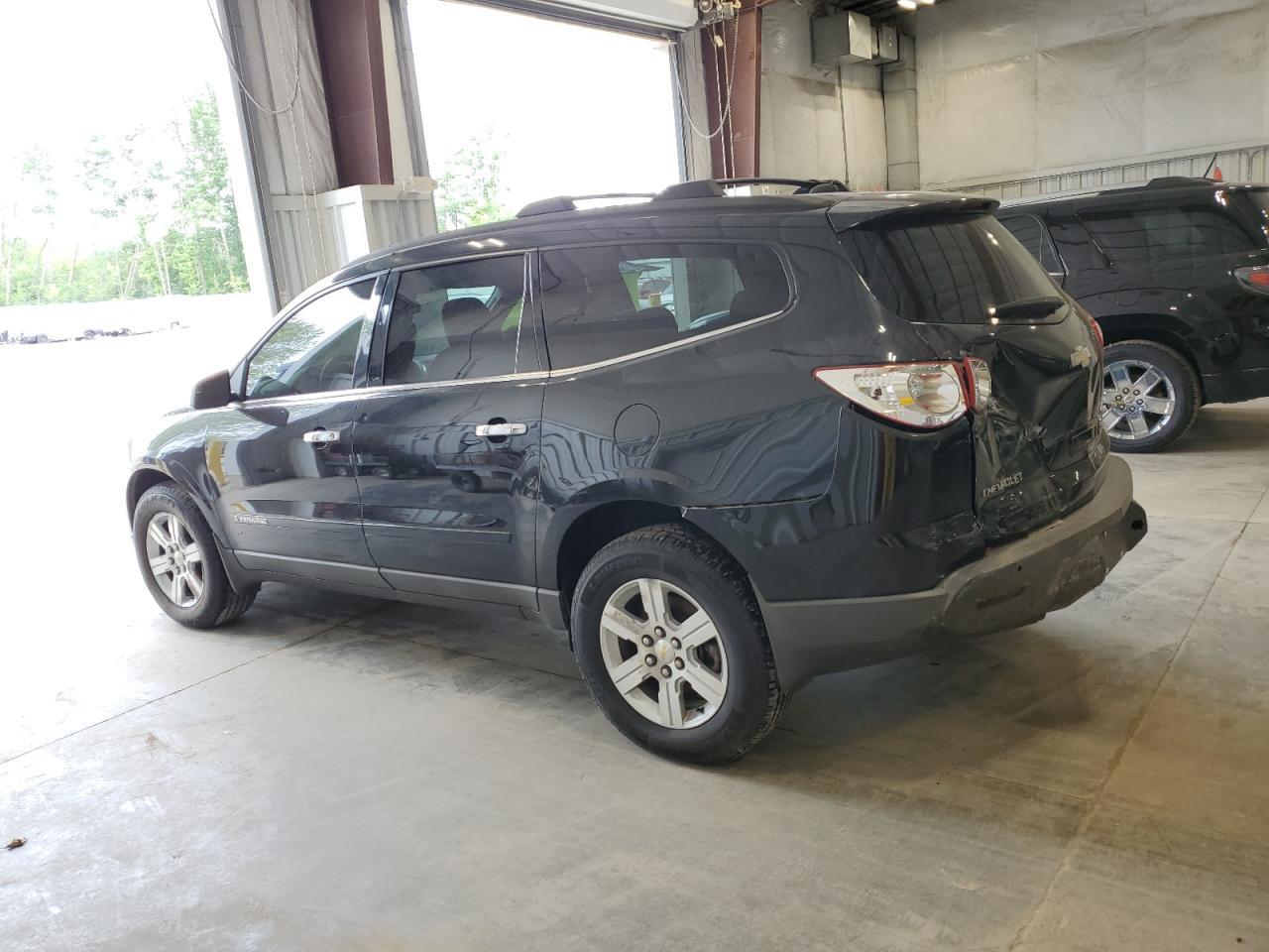 2009 Chevrolet Traverse Lt - Image 2