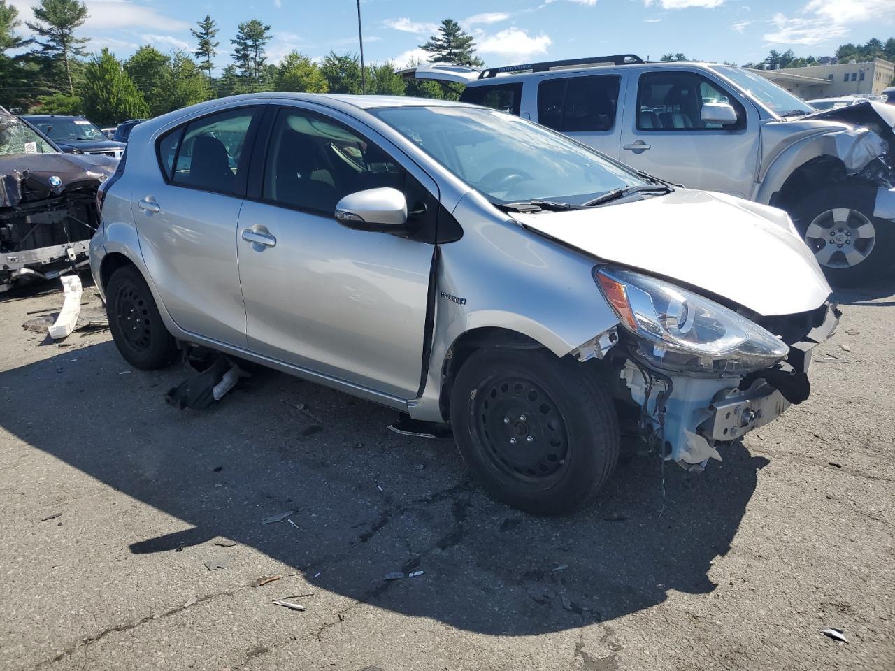 2015 Toyota Prius C - Фото 4