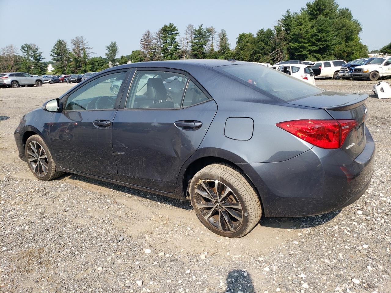 2019 Toyota Corolla L - Фото 2
