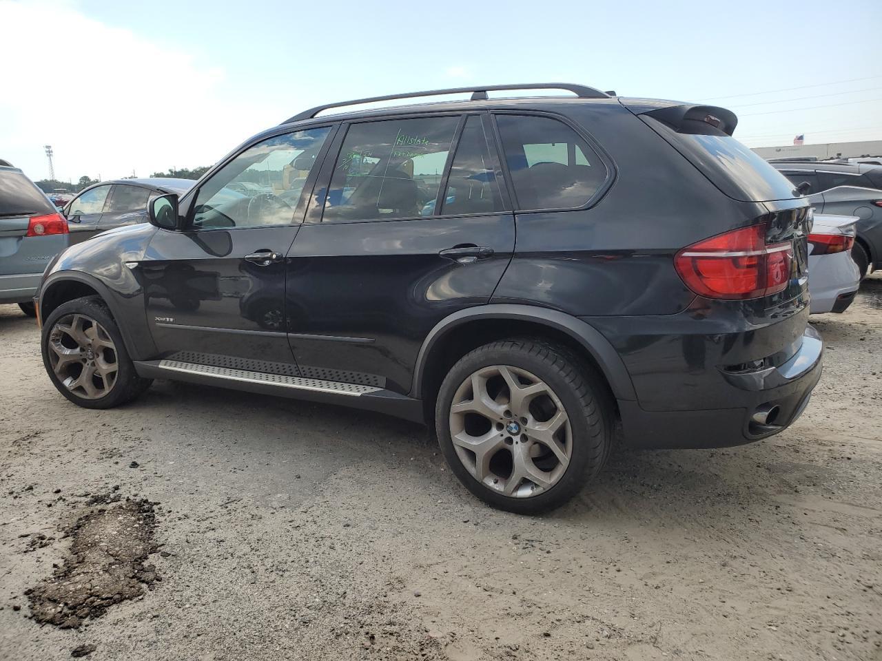 2013 BMW X5 xDrive35I - Фото 2