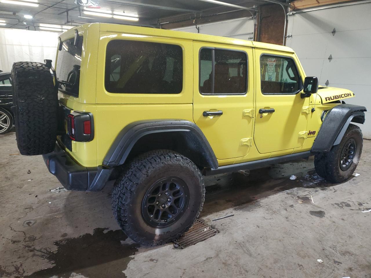 2023 Jeep Wrangler Rubicon - Image 3