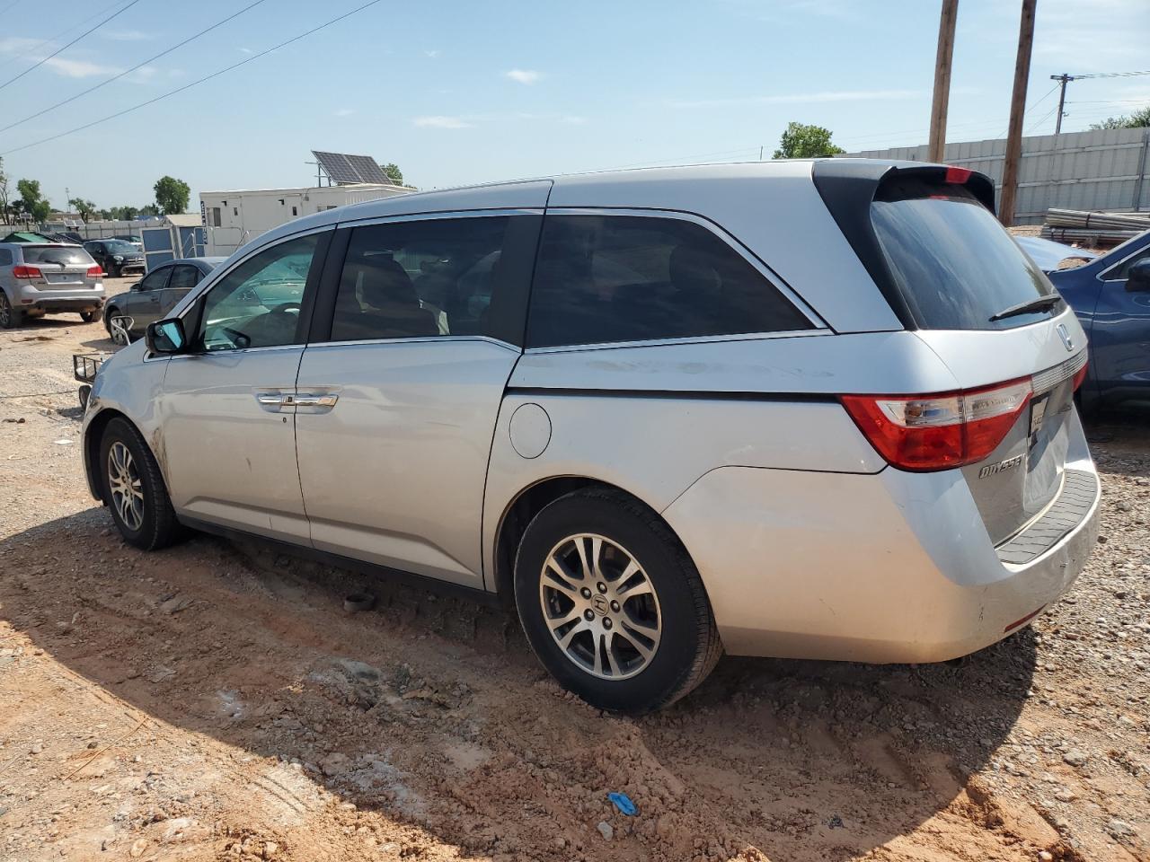 2013 Honda Odyssey Exl - Image 2