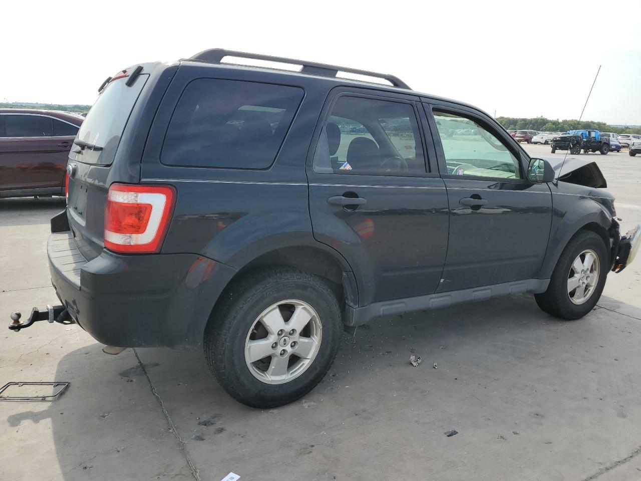 2012 Ford Escape Xlt - Image 3