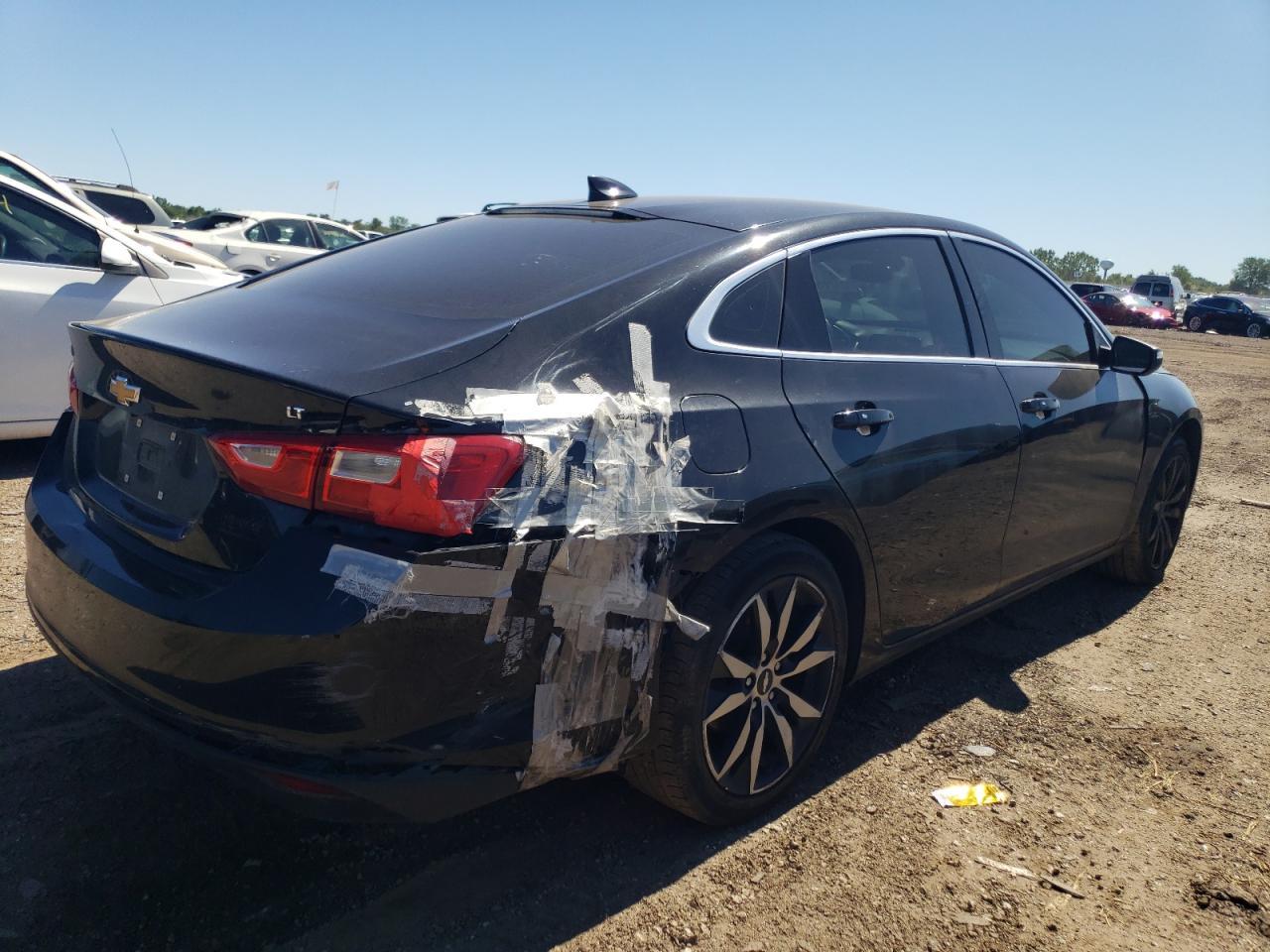 2017 Chevrolet Malibu Lt - Фото 3