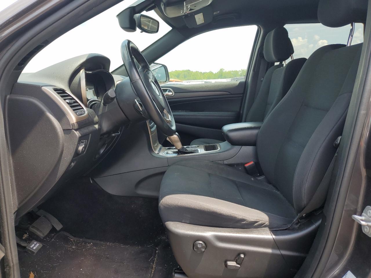 2017 Jeep Grand Cherokee Laredo - Image 7