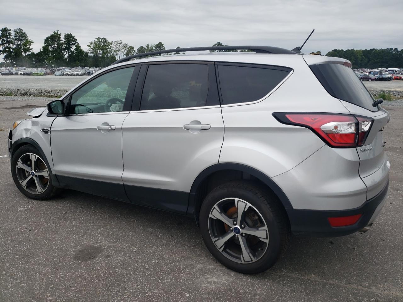 2018 Ford Escape Sel - Image 2