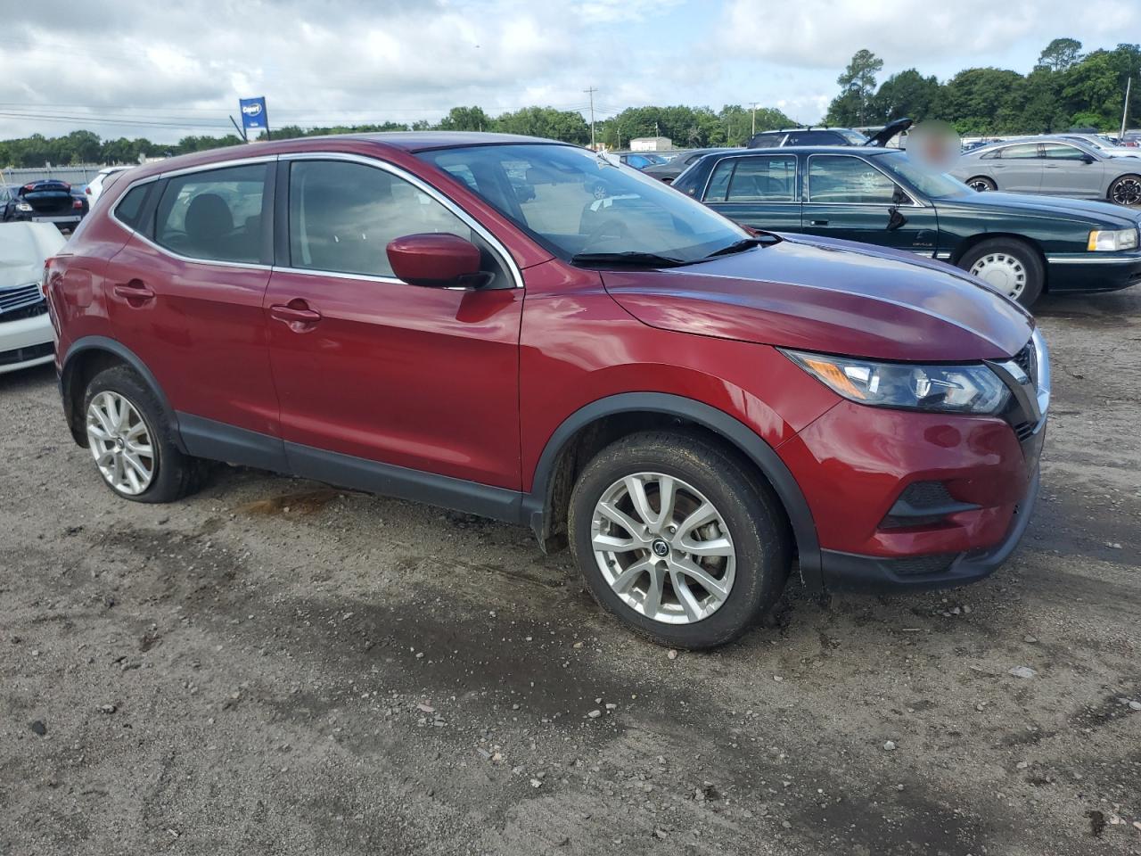 2021 Nissan Rogue Sport S - Фото 4