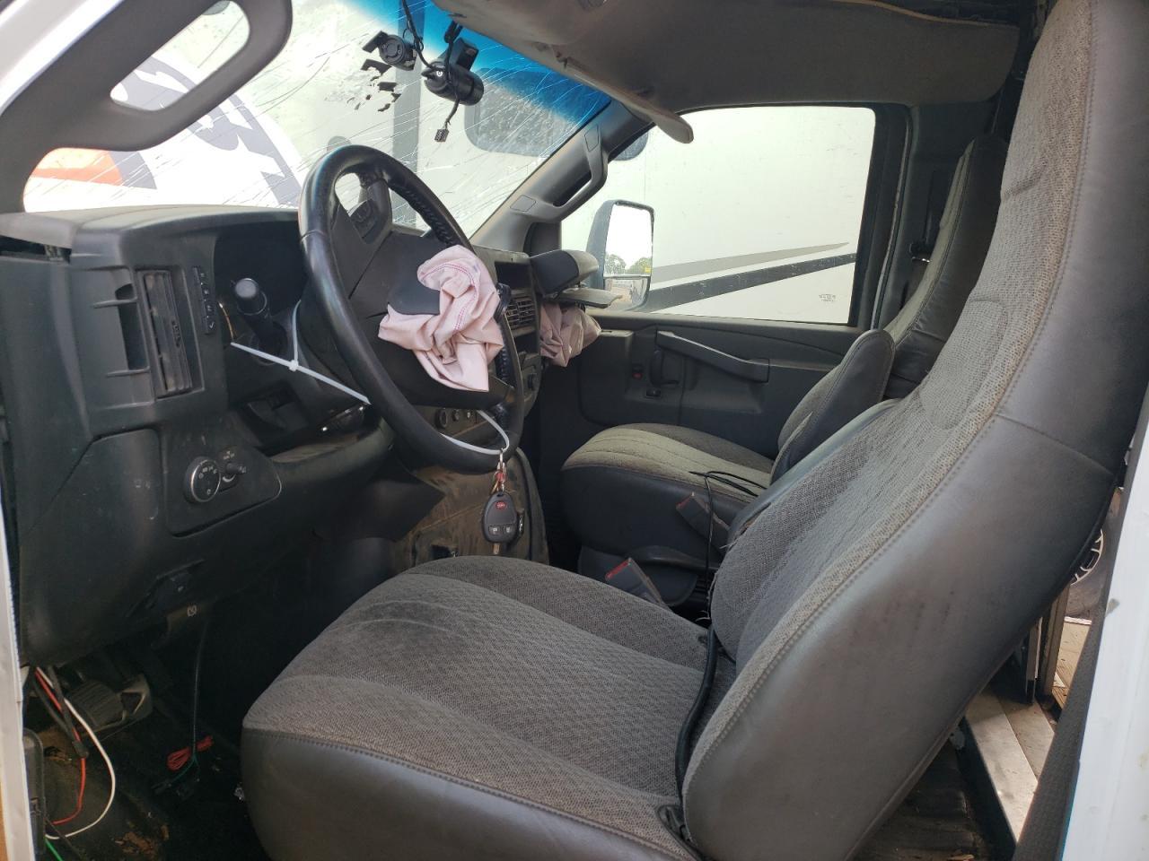 2021 Chevrolet Express G3500 - Фото 7