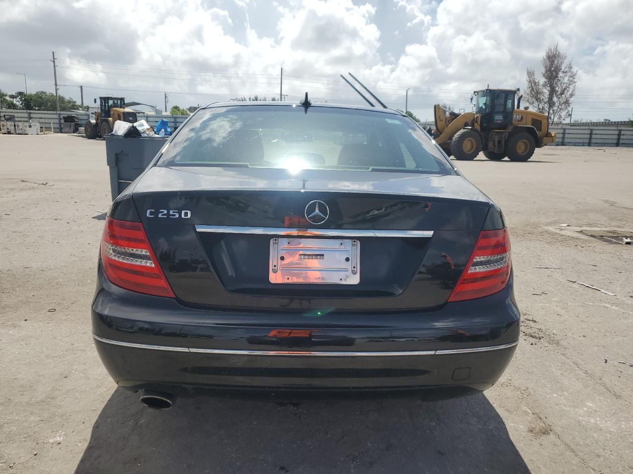 2013 Mercedes-Benz C 250 - Фото 6