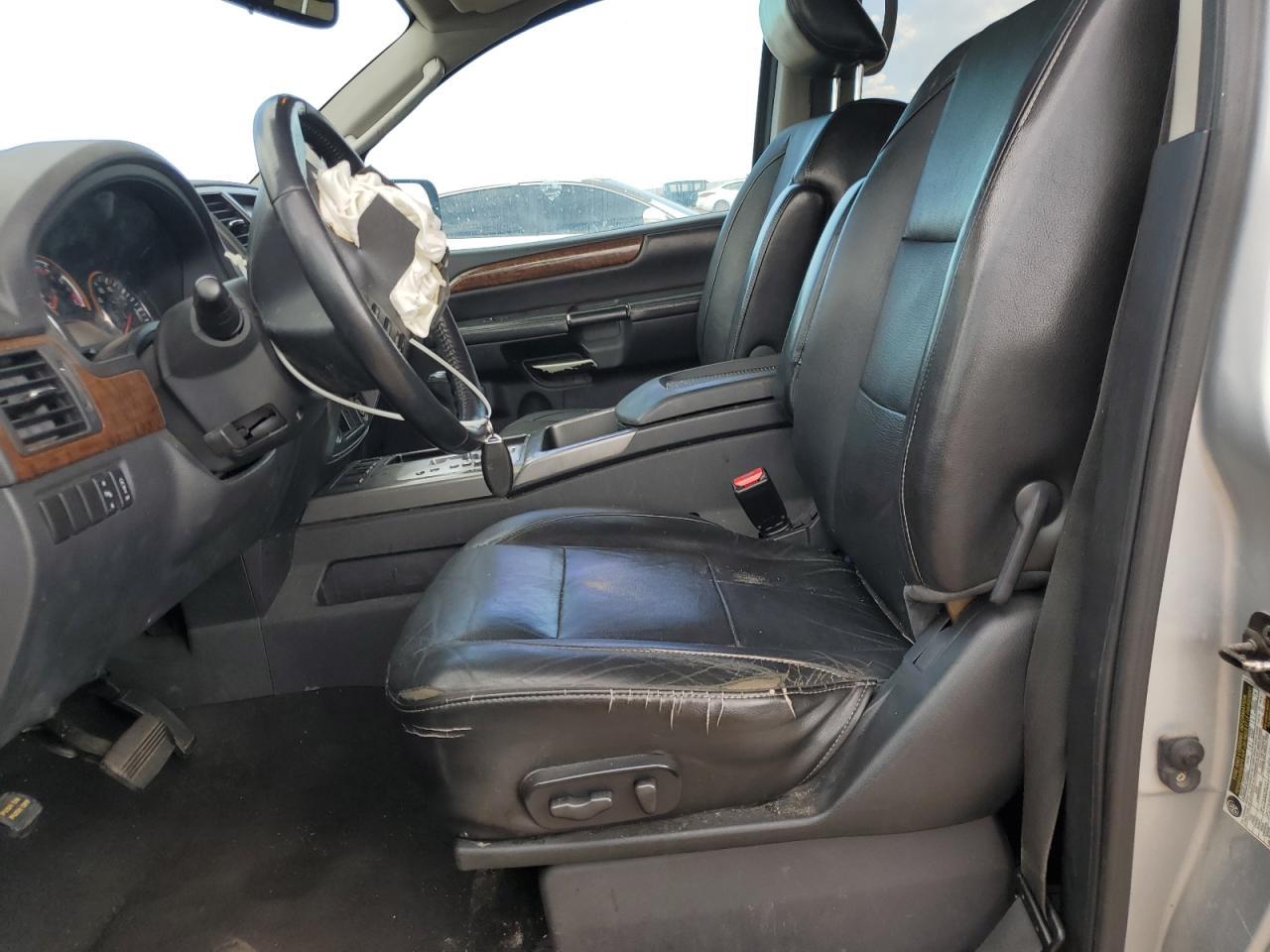 2011 Nissan Armada Sv - Image 7