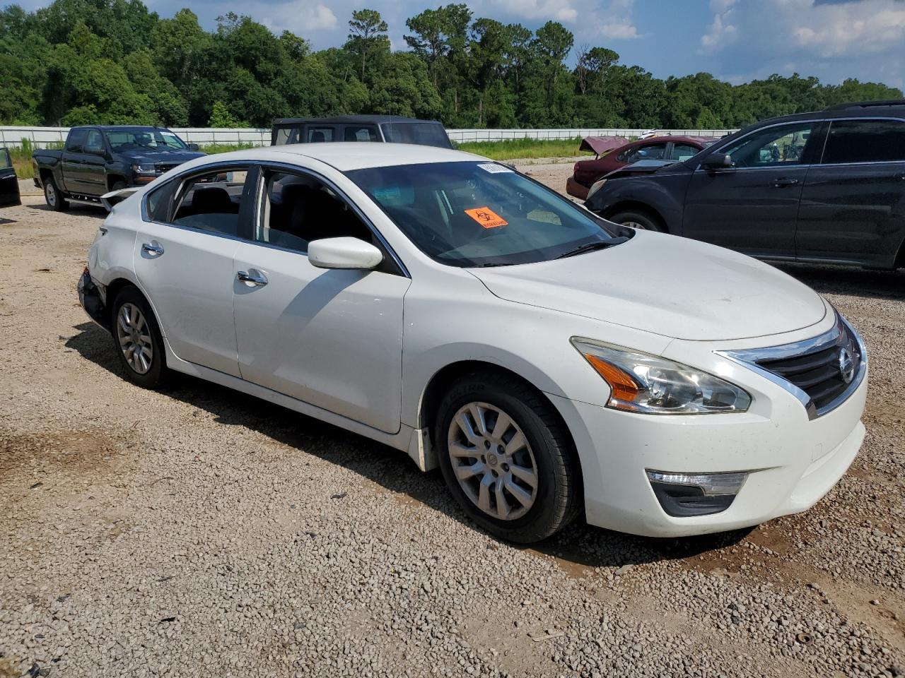 2015 Nissan Altima 2.5 - Фото 4