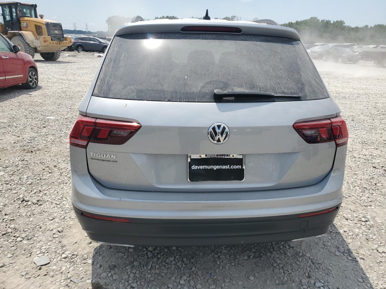 2020 Volkswagen Tiguan S - Image 6