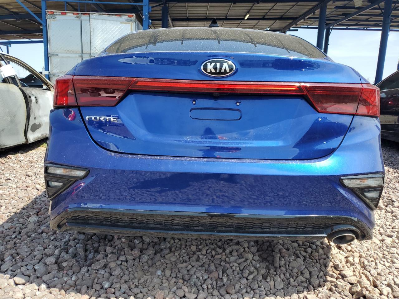 2021 Kia Forte Fe - Image 6