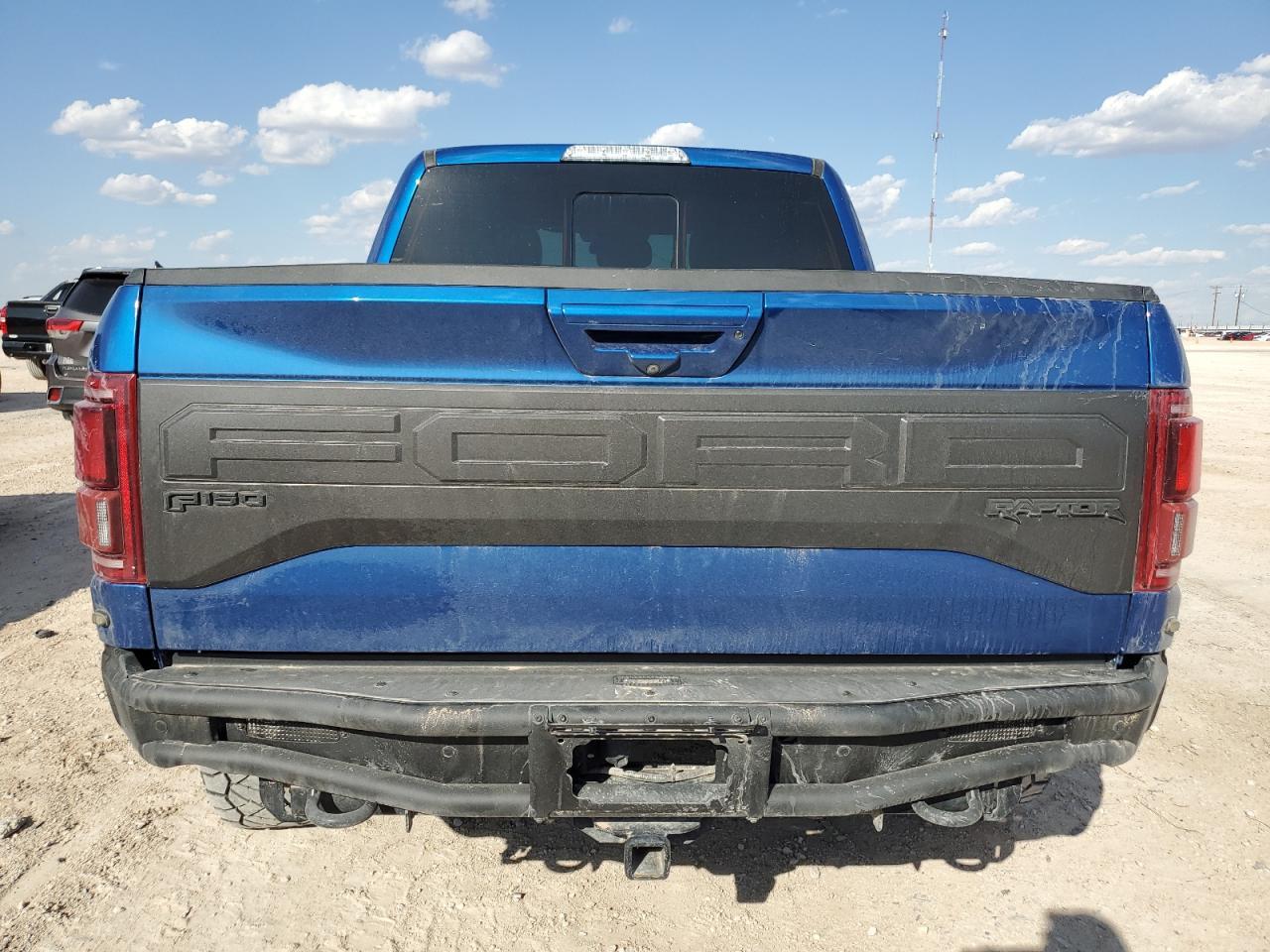 2018 Ford F150 Raptor - Image 6