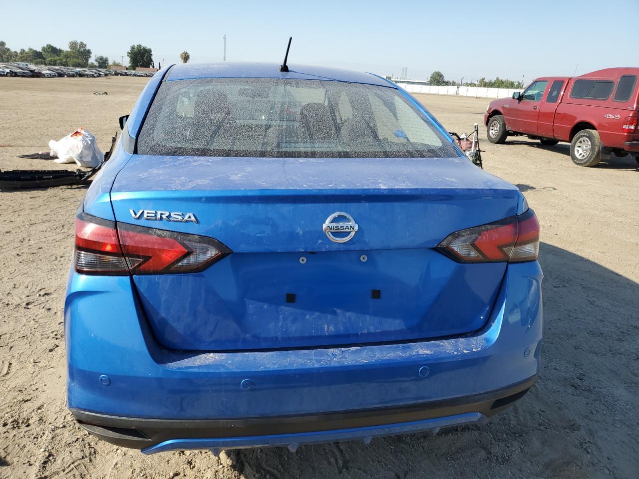 2022 Nissan Versa S - Фото 6