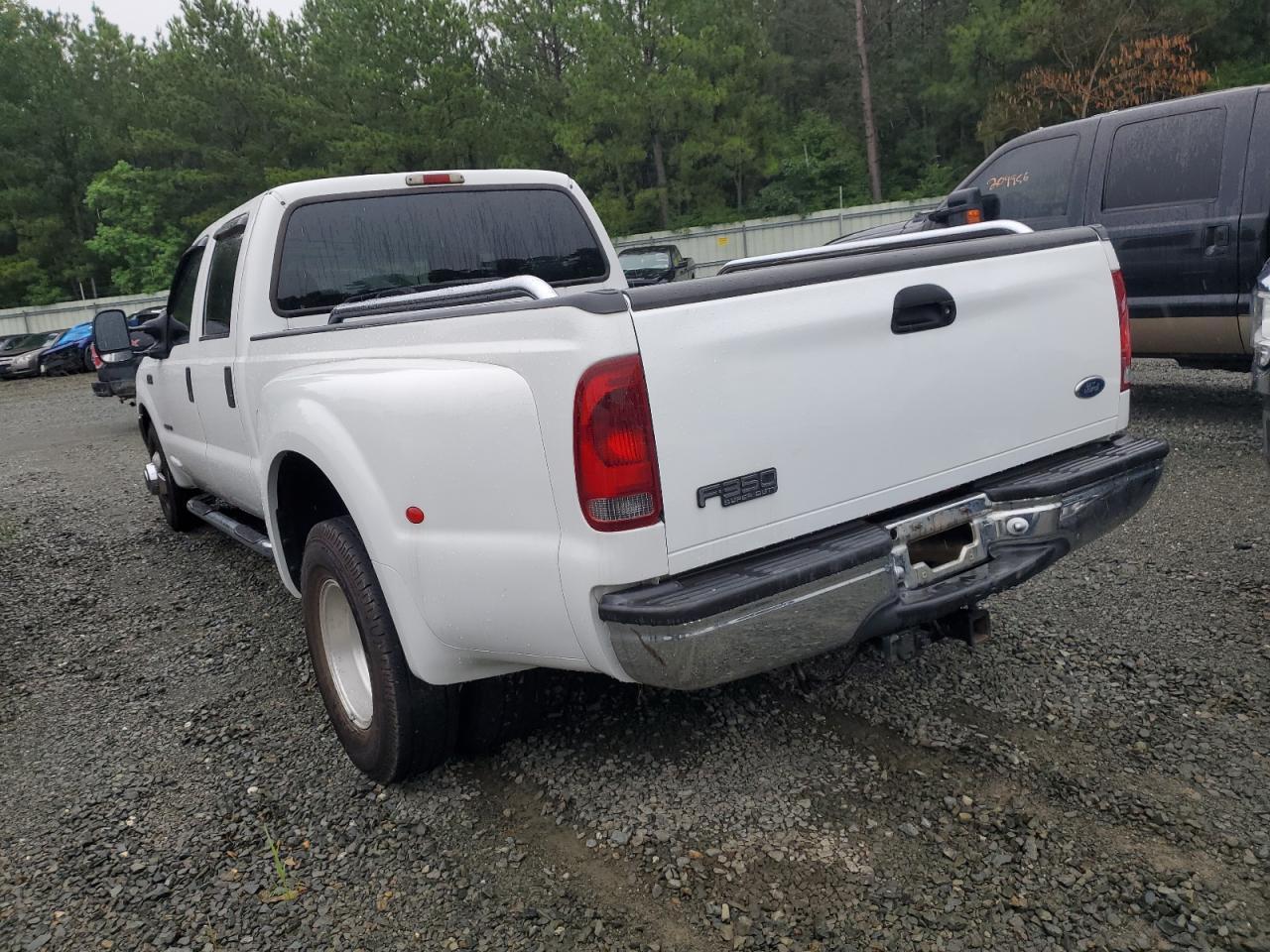 2002 Ford F350 Super Duty - Фото 2