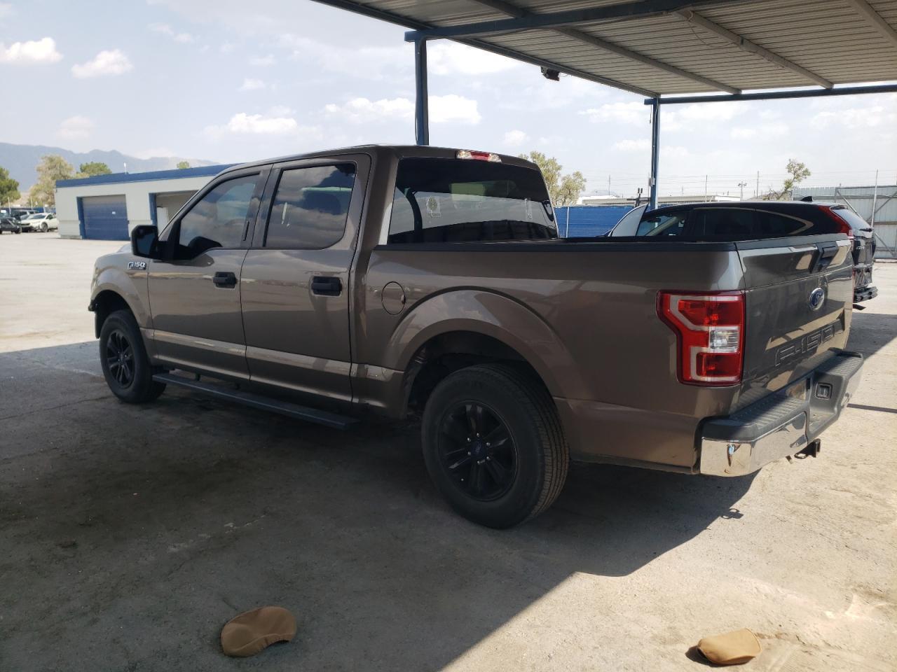 2018 Ford F150 Supercrew - Фото 2