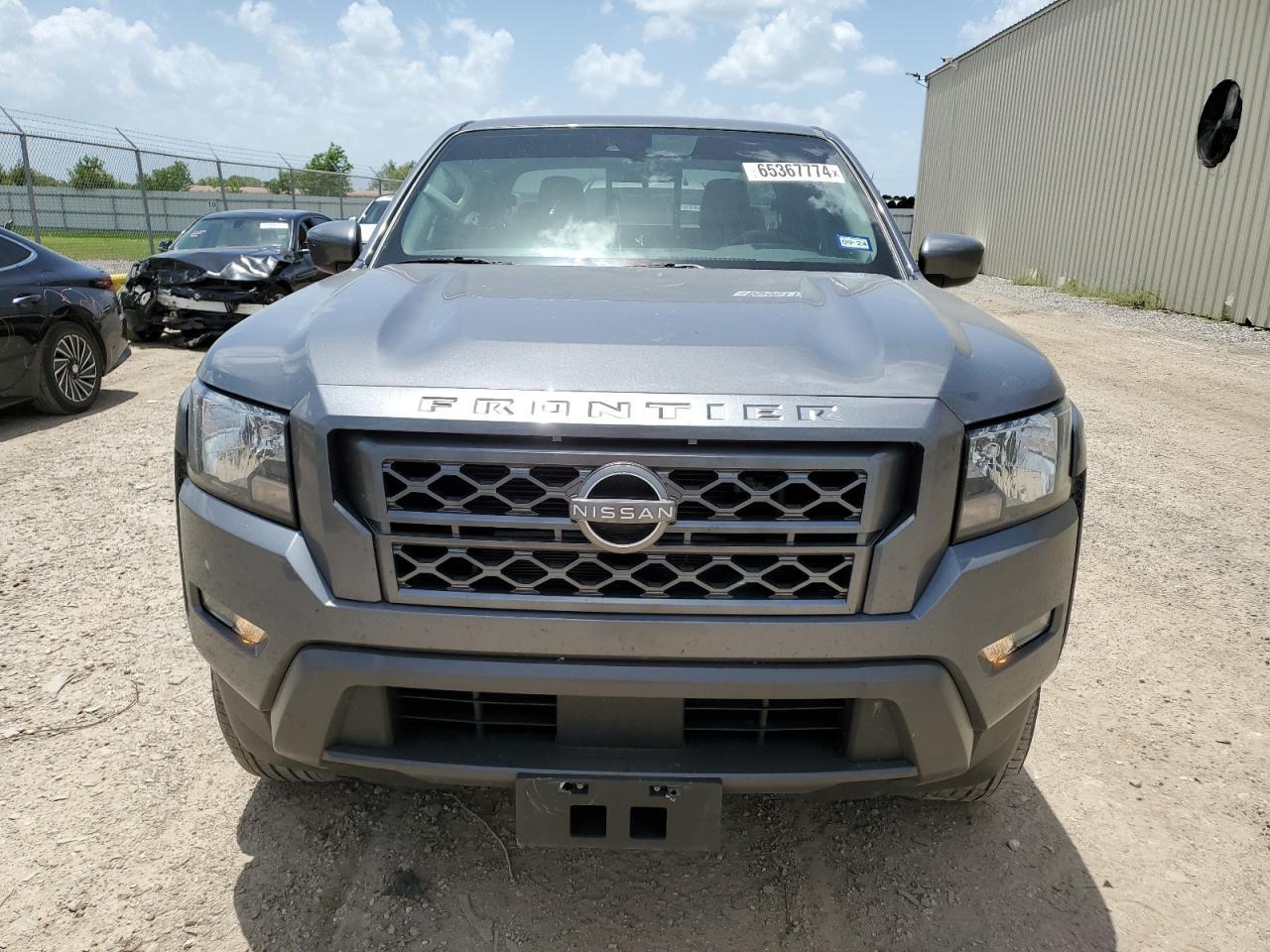 2022 Nissan Frontier S - Image 5
