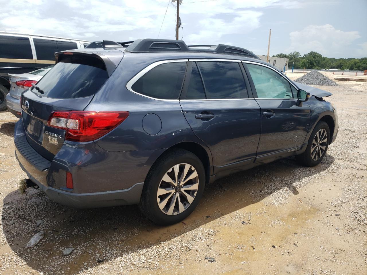 2017 Subaru Outback 2.5I Limited - Фото 3