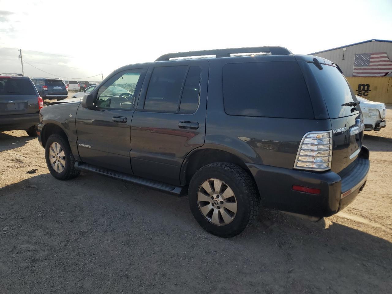 2007 Mercury Mountaineer Luxury - Фото 2