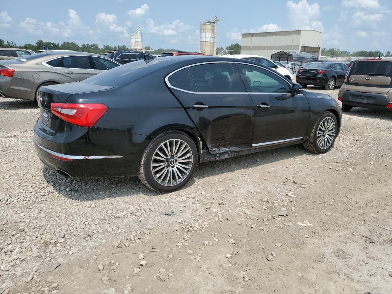 2015 Kia Cadenza Premium - Image 3