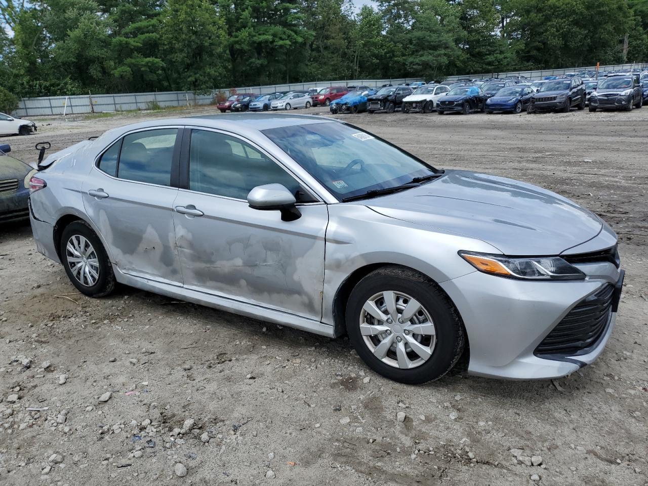 2018 Toyota Camry L - Фото 4