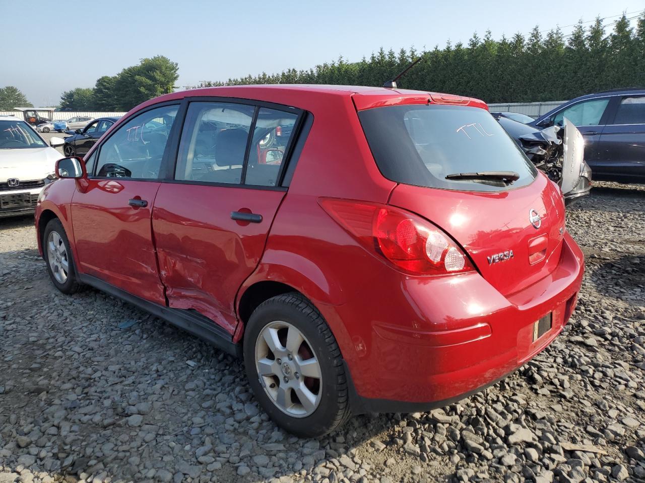 2008 Nissan Versa S - Фото 2