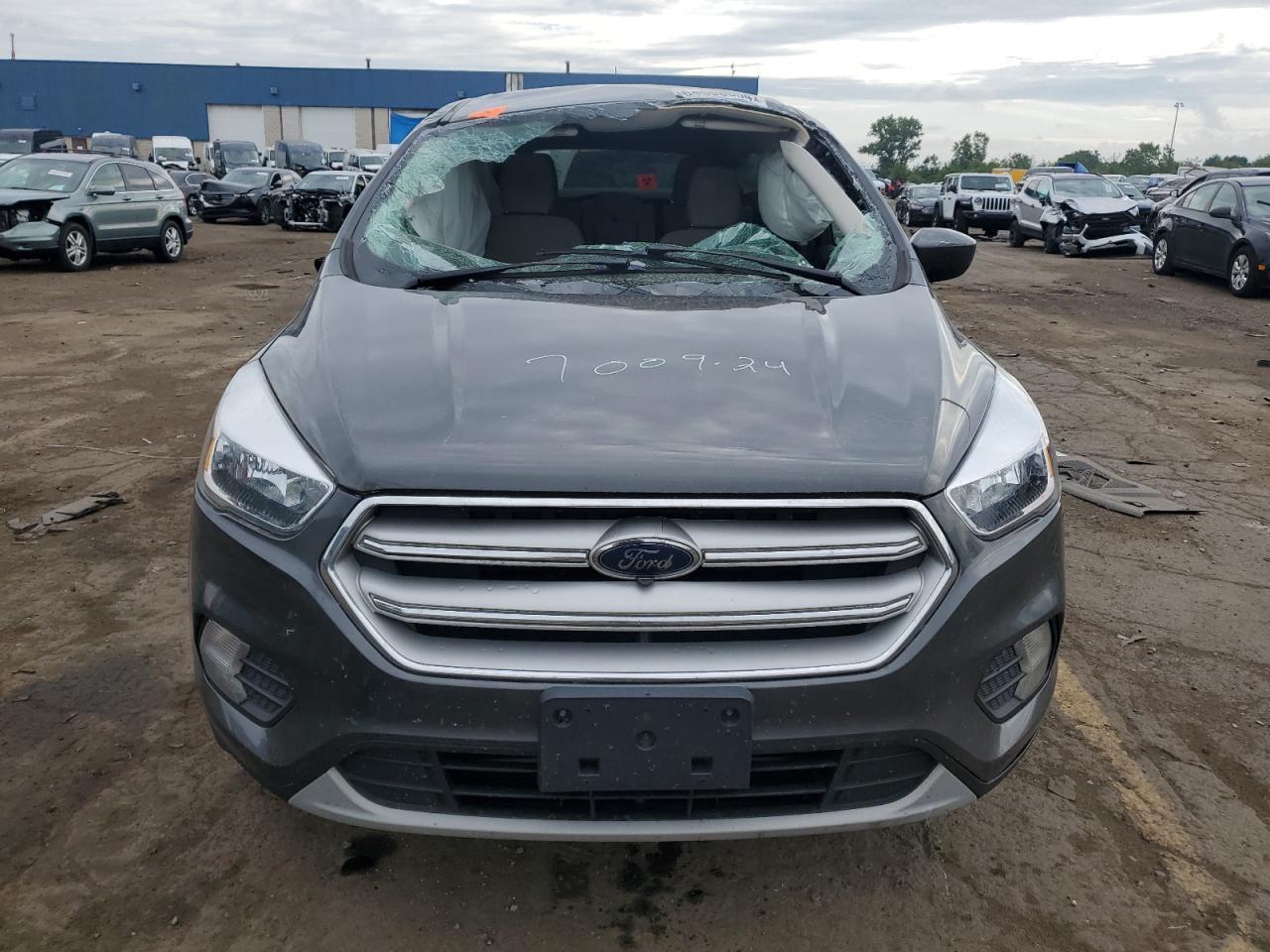 2019 Ford Escape Se - Фото 5