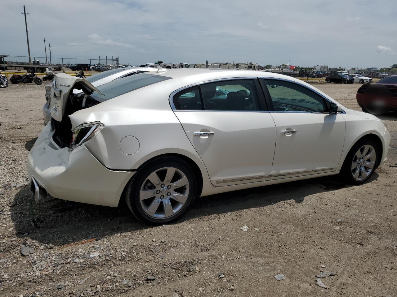 2013 Buick Lacrosse Premium - Image 3