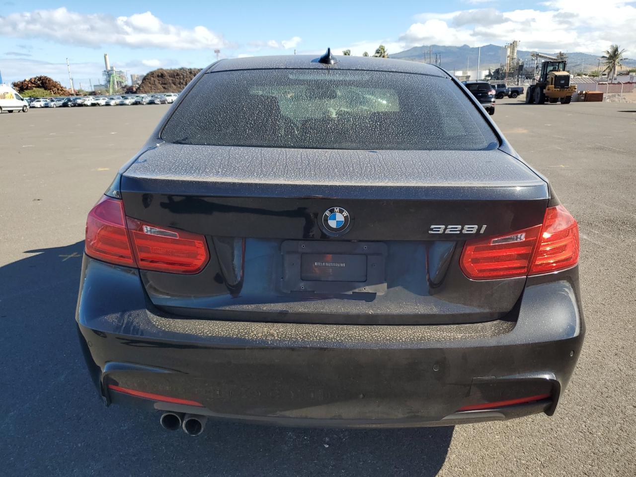 2015 BMW 328 I - Image 6