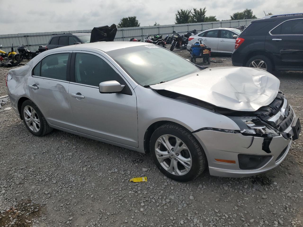 2012 Ford Fusion Se - Фото 4