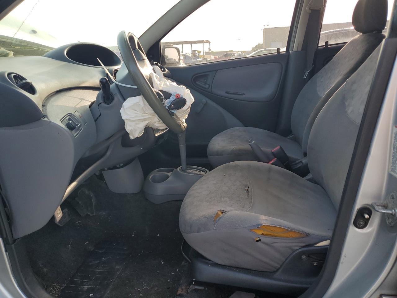 2000 Toyota Echo - Фото 7