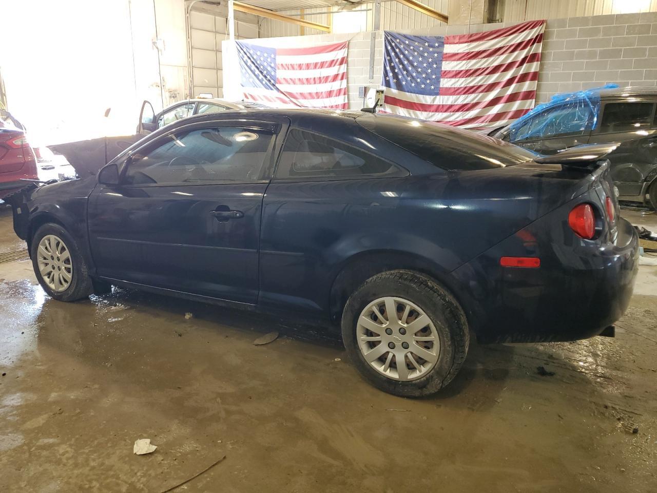 2010 Chevrolet Cobalt Ls - Фото 2